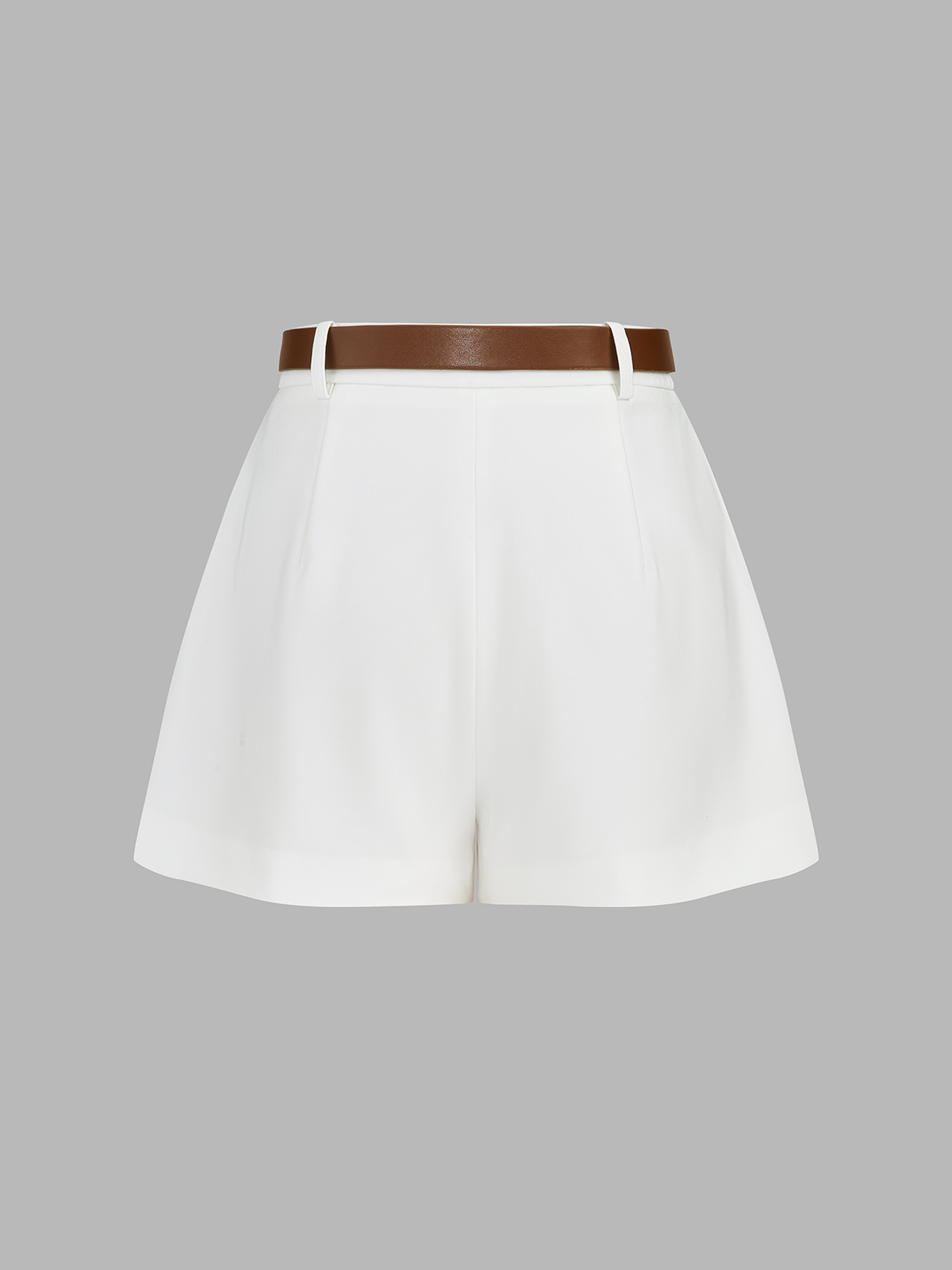 Conjunto Top Sin Mangas Drapeado y Shorts con Cinturón