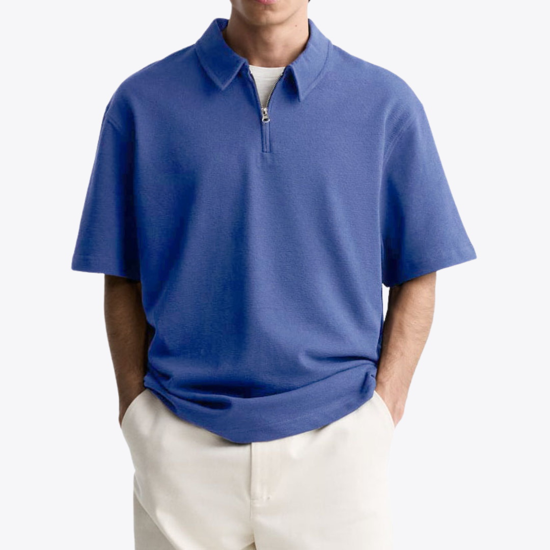 Polo con cremallera hasta el pecho